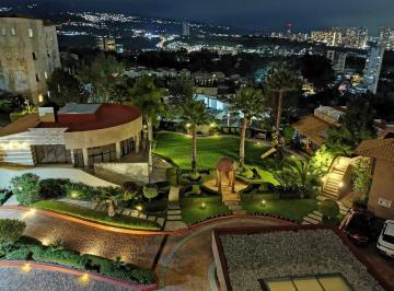 Departamento · 316m² · 3 Recámaras · 3 Estacionamientos · Departamento en Venta en Interlomas Jardines Fiesole (M&sup2;d3269)