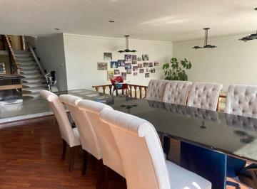 Casa · 576m² · 3 Recámaras · 3 Estacionamientos · Casa en Venta en Bosques de Las Lomas (M²c314)