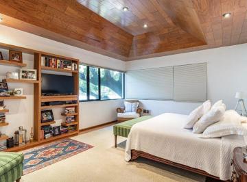 Casa · 597m² · 3 Recámaras · 7 Estacionamientos · Casa en Venta en Alvaro Obregon (M²c267)