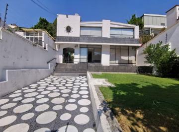 Casa · 252m² · 4 Recámaras · 2 Estacionamientos · Casa en Venta en Tecamachalco (M&sup2;c364)