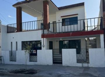 Casa de 3 habitaciones, Monterrey · Casa en Venta Col. Vidriera Monterrey, N. L.