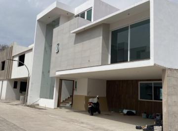 Casa de 4 habitaciones, Metepec · Casa en Venta Metepec Llano Grande