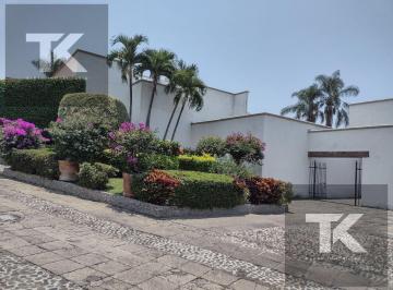 Casa en condominio · 574m² · 3 Recámaras · 4 Estacionamientos · Casa en Condominio en Cuernavaca