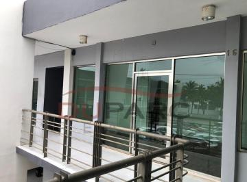 Local comercial , Carmen · Local 26 m² en Plaza Comercial
