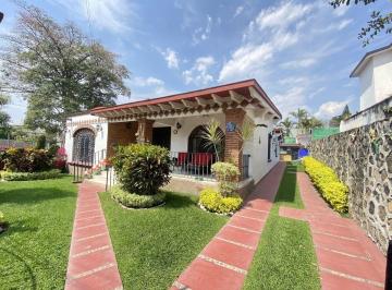 2b4e12f6cf8928a1838d3add60ca3755387c56cb2ff423a3aba93b7e3b24634b · Casa en Venta en Morelos Fracc. Los Amates de Oaxtepec Yautepec