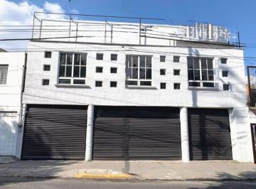 Oficina · 383m² · 8 Estacionamientos · Edificio en Venta, Col. Universidad