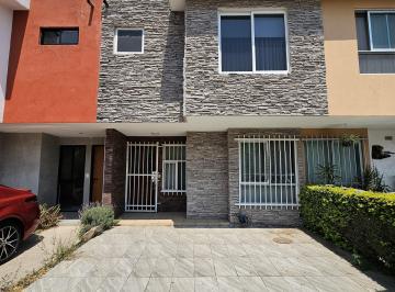 Casa de 4 habitaciones, San Pedro Tlaquepaque · Casa en Renta Dentro de Coto Cerca del Iteso