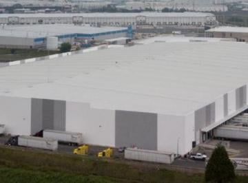 Bodega comercial · 40032m² · 1 Estacionamiento · Bodega / Nave Industrial en Renta en Queretaro