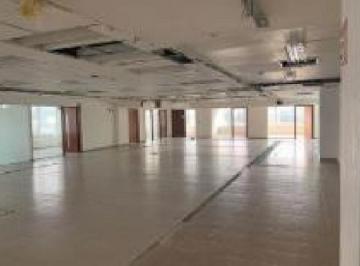 Oficina · 613m² · Oficina en Renta en Lomas Altas