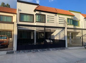 Casa en condominio · 180m² · 3 Recámaras · 2 Estacionamientos · Casa en Condominio en Venta