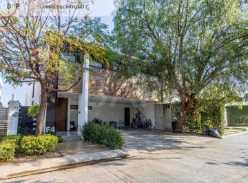 Casa de 3 habitaciones, León · Casa en Venta Lomas del Molino I