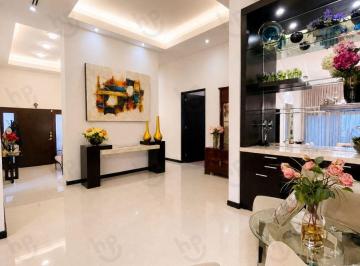 Departamento · 190m² · 3 Recámaras · 2 Estacionamientos · Departamento Doble Altura Amueblado 190 m² · 3 Rec · Vista Panorámica · Las Privanzas Sp