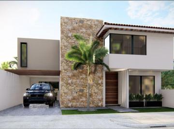 Casa · 250m² · 4 Recámaras · 2 Estacionamientos · Casa en Venta en Pedregal de Oaxtepec