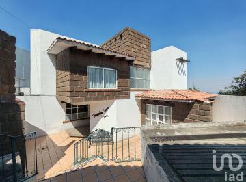 Casa · 346m² · 3 Recámaras · 2 Estacionamientos · Casa en Venta en San Andrés Totoltepec, Tlalpan