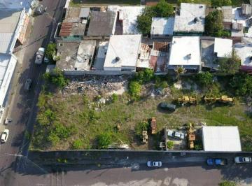 Terreno / Lote · 1216m² · Terreno Comercial en Venta en Esquina en Jb Lobos de 1216 m²