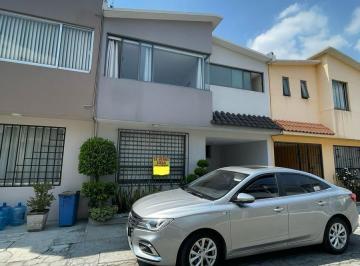 Casa · 130m² · 3 Recámaras · 2 Estacionamientos · Casa en Real de San Javier