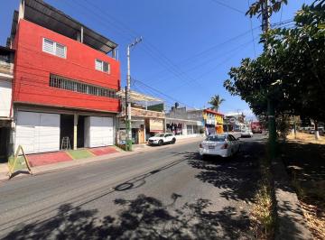 Edificio · 582m² · 5 Estacionamientos · Edificio Comercial en Venta Amate, Col Ampliacion Otilio Montaño, Jiutepec, Cuernavaca, Morelos