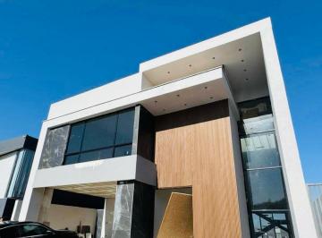 Casa · 700m² · 4 Recámaras · 4 Estacionamientos · Residencia a Estrenar en Dominion (4 Rec)