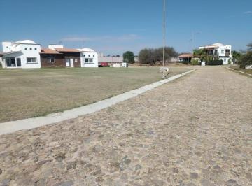 Terreno / Lote · 800m² · Terreno en Club de Golf Tequisquiapan