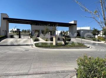 Terreno / Lote , El Marqués · Terreno en Venta Mayorazgo