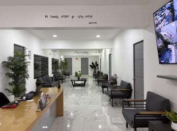 Oficina · 30m² · 1 Recámara · 10 Estacionamientos · Consultorios en Renta Frente a Hospital Parres y Plaza Andromeda
