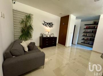 Casa · 313m² · 3 Recámaras · 2 Estacionamientos · Casa en Venta en Punta Tiburón