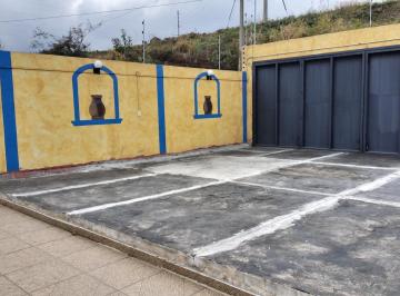 Casa · 3 Recámaras · 2 Estacionamientos · Casa de Campo Las Delicias