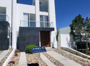 Casa · 190m² · 3 Recámaras · 2 Estacionamientos · Casa en Venta en Baraká Residencial Zibatá Modelo P190