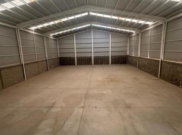 Bodega comercial · 1125m² · 3 Estacionamientos · Bodega en Renta