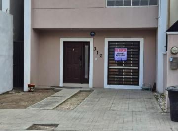 Casa de 3 habitaciones, Monterrey · Ofrezco Casa en Renta en Cumbres Diamante $18,000 3 Recamaras y 21/2:baños