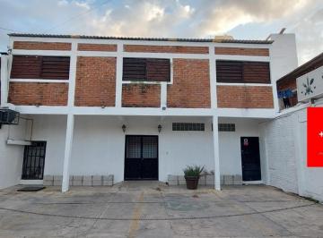 Local comercial , · Se Vende Propiedad Comercial en 2 Niveles en Zona Centrica