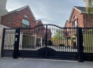 Casa de 3 habitaciones, Saltillo · Renta Casa en Privada San Patricio con Cuarto de Servicio