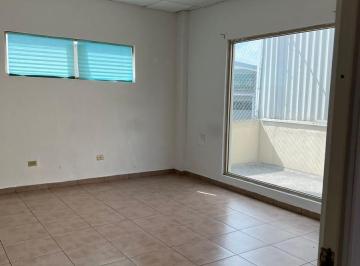 Oficina · 240m² · 6 Estacionamientos · Oficina en Renta en Burocrátas del Estado