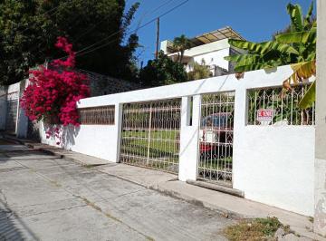 Casa en condominio · 140m² · 3 Recámaras · 2 Estacionamientos · Casa con Amplio Terreno en Venta en Oaxtepec
