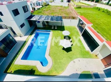 Casa · 423m² · 5 Recámaras · 5 Estacionamientos · Se Vende Casa en Atlixco Muy Cerca del Hotel Aldea - (4)