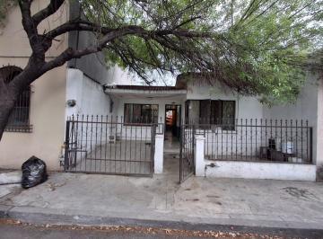 Casa de 2 habitaciones, Monterrey · Casa en Venta en El Centro de Monterrey, en Nuevo León
