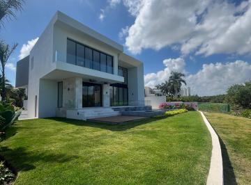Casa de 4 habitaciones, Benito Juárez · Casa en Venta en Canales Puerto Cancun