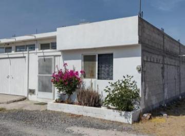 Casa de 4 habitaciones, Tecozautla · Se Vende Casa en Tenzabhi Tecozautla.