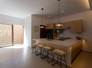 Casa en condominio de 3 habitaciones, Valle de Bravo · Casa en Venta, Avandaro, Valle de Bravo.