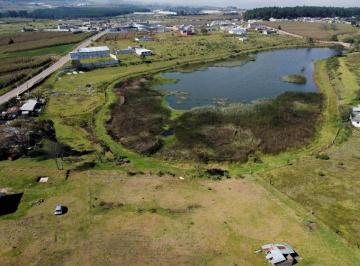 Terreno / Lote · 400m² · Lote Para Cabaña Frente a Lagunita