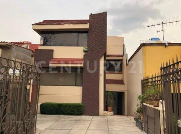 Casa · 189m² · 3 Recámaras · 6 Estacionamientos · Venta Casa La Alteña III Naucalpan 11048