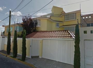 Casa de 5 habitaciones, Metepec · Casa en Venta en La Colonia Casa Blanca en Metepec Estado de Mexico