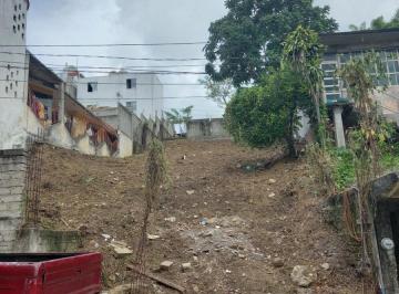 Terreno / Lote · 200m² · Terreno en Venta Calle Azucenas Col. Jardines de Coatzintla, Coatintla, Veracruz