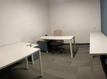 Oficina · 11m² · Oficina en Renta en Valle Oriente