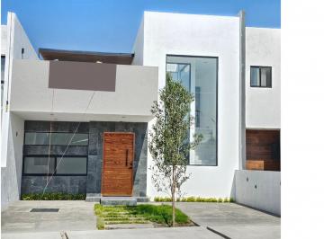 Casa en condominio · 155m² · 2 Recámaras · 2 Estacionamientos · Casa en Venta en Cañadas del Arroyo - (4)