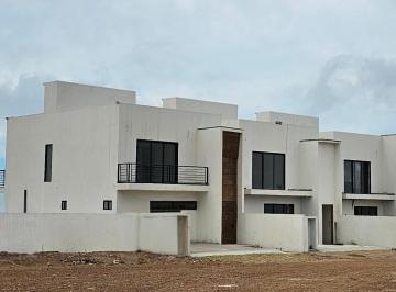 Casa · 168m² · 3 Recámaras · 2 Estacionamientos · Casa en Venta - Vista Al Mar - (4)