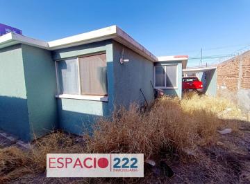 Casa de 3 habitaciones, Chihuahua · En Venta Casa de Una Planta en Col. Santo Niño (Solo Banco y Contado) $3'200,000