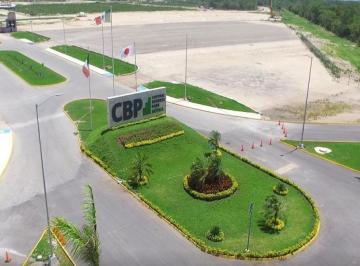Terreno comercial , Ucú · Terreno Industriales (Lotes) en Venta. en Central Business Park Merida
