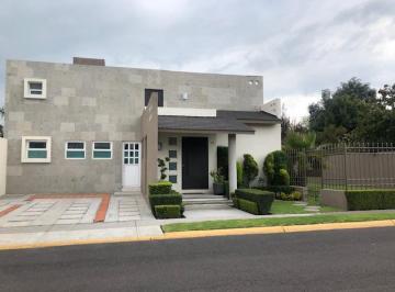 Casa en condominio · 343m² · 3 Recámaras · 2 Estacionamientos · Casa en Venta en Metepec, Paseo de La Asunción, Paseo San Joaquin