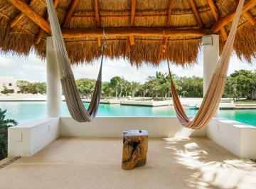 Casa de 4 habitaciones, Solidaridad · Refugio de Lujo Frente Al Agua con Alberca Privada – Puerto Aventuras